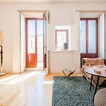 Daire Shine Porto